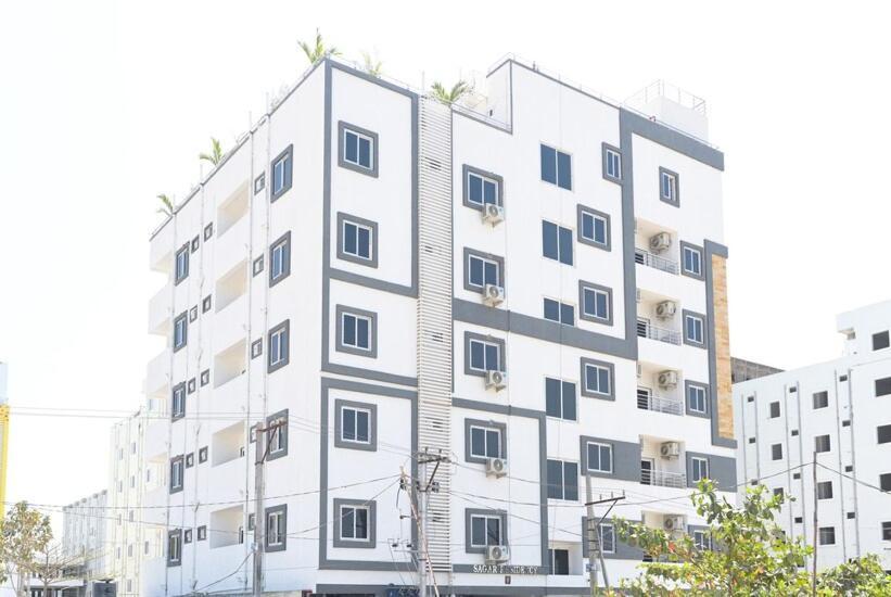 Voila At Nest Hotel Hyderabad Exterior photo